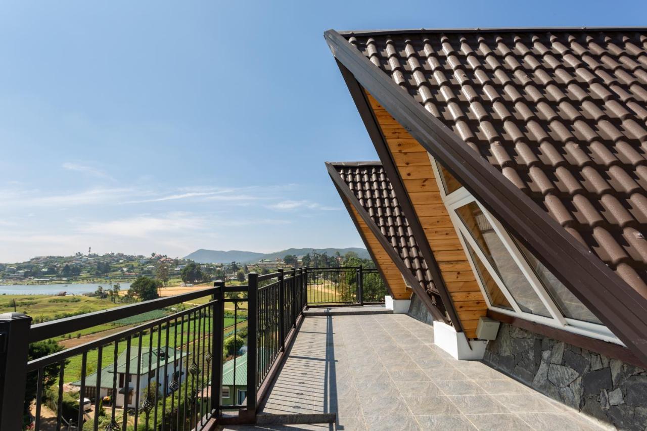 נוארה אליה Hotel Grand Turf מראה חיצוני תמונה